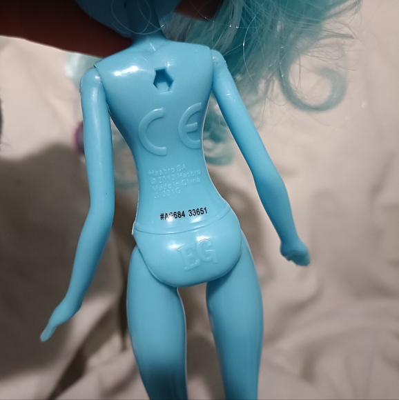 My Little Pony Equestria Girls - Trixie Lulamoon with Rainbow Dash's Outfit - Picture 6 of 7